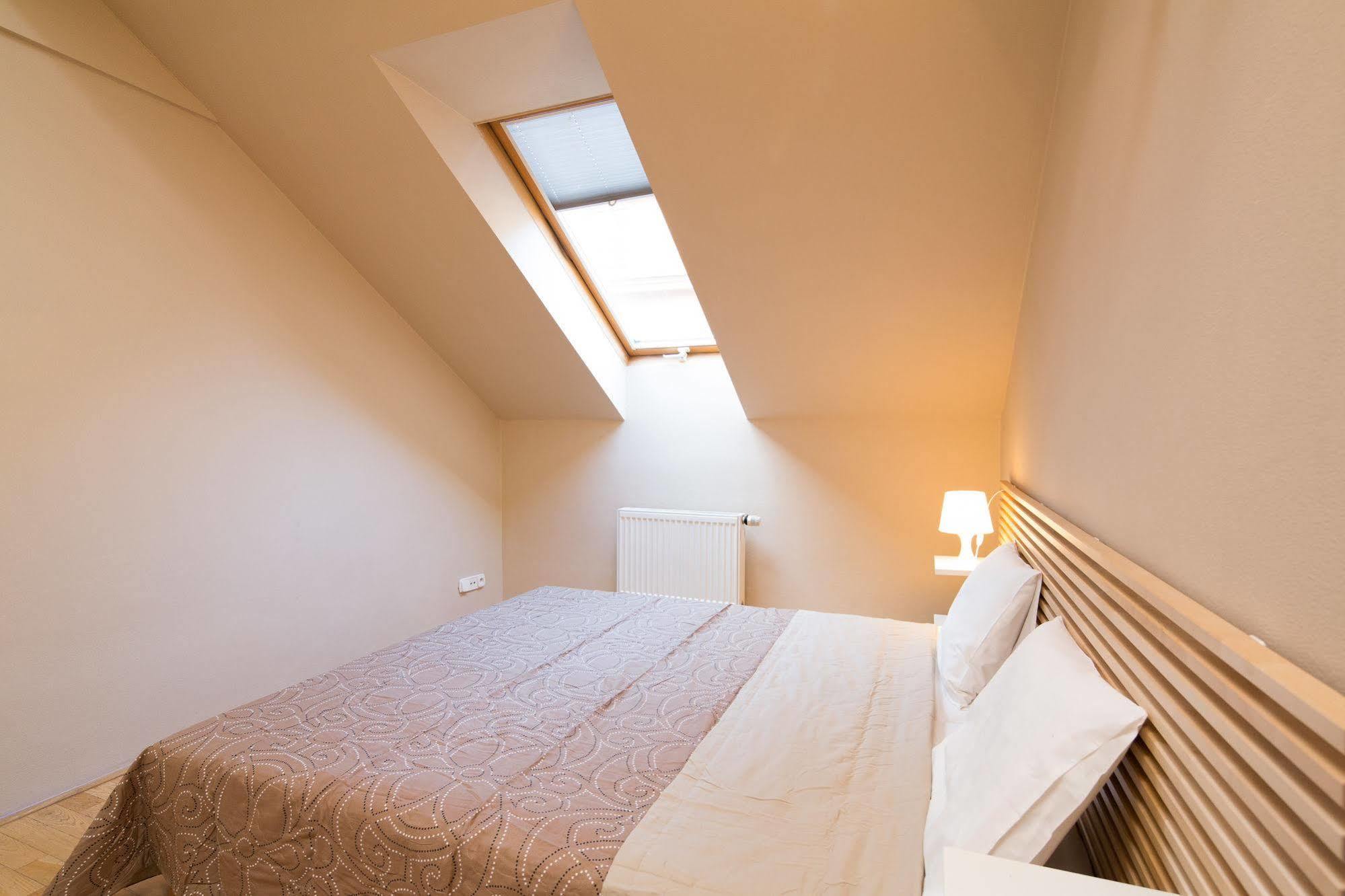 Picasso Apartament *